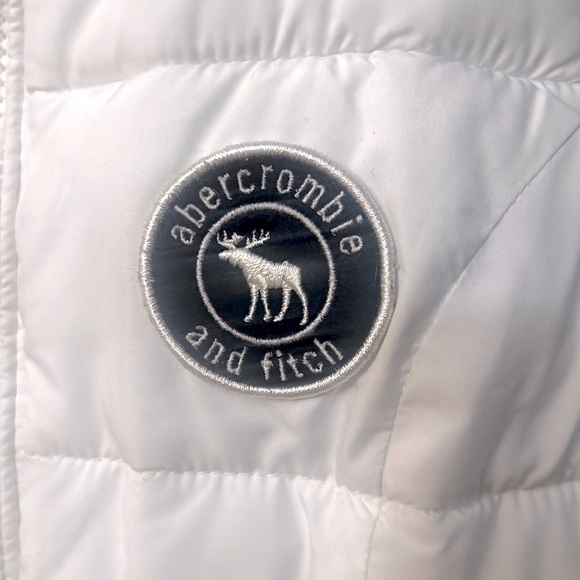 Abercrombie kids white chunky vest size S - Picture 3 of 8